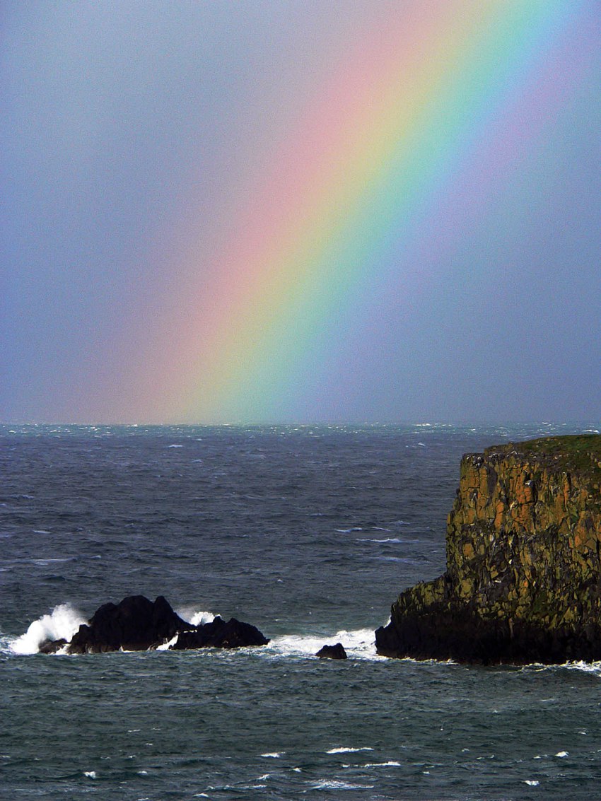 10. Rainbow over Sheep Island P1110778a